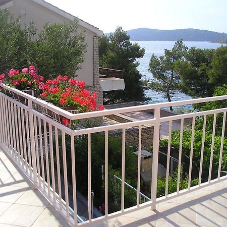 Apartman Vladic Lägenhet Grebaštica Exteriör bild